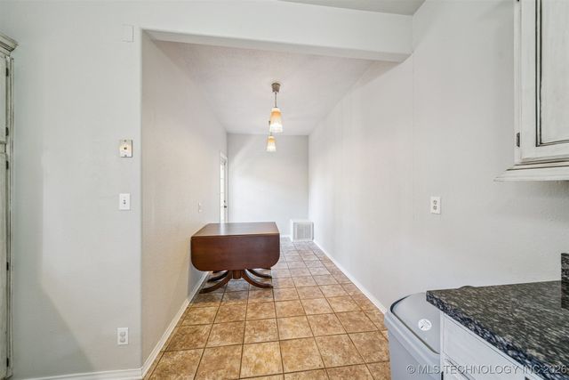 1031 E 36th Street, Tulsa, OK 74105