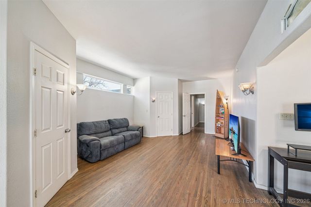 1031 E 36th Street, Tulsa, OK 74105