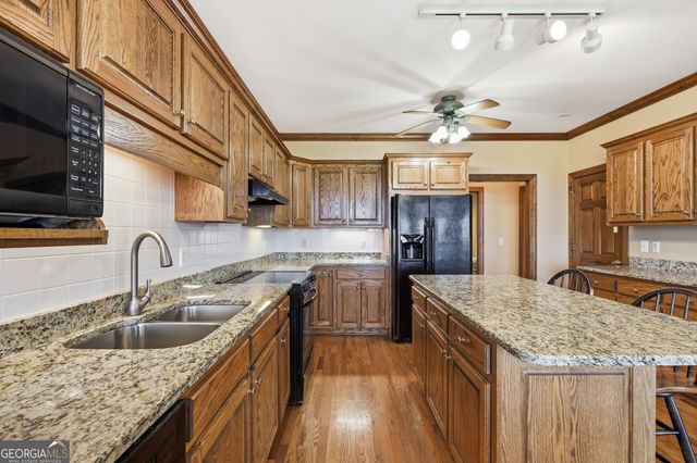 1480 Annandale Drive, Clarkesville, GA 30523