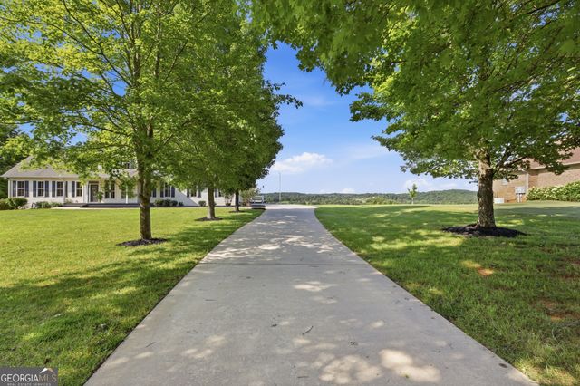 1480 Annandale Drive, Clarkesville, GA 30523