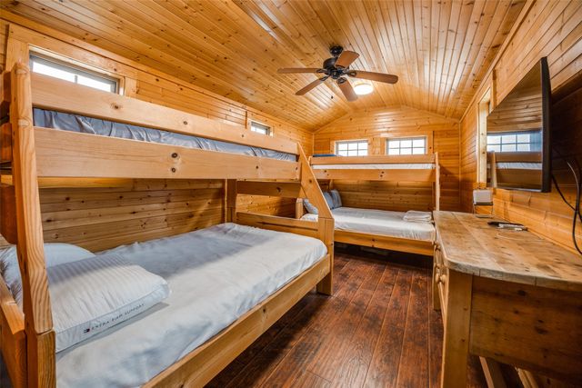 160 PR 2161, Iredell, TX 76649