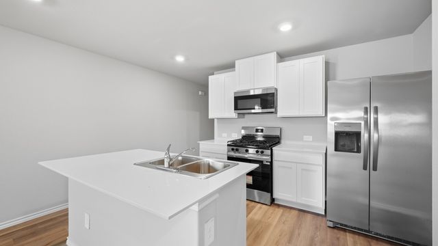 4224 WOODHILL BEND Drive, Fort Worth, TX 76036