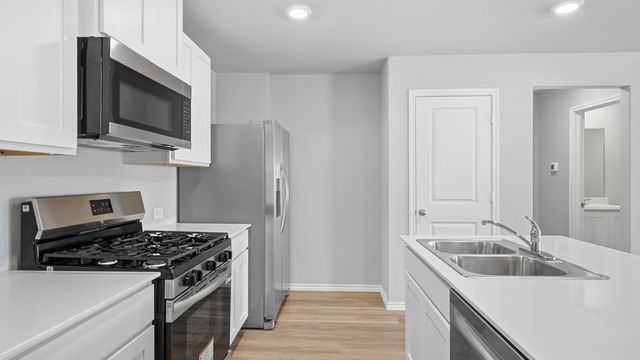 4224 WOODHILL BEND Drive, Fort Worth, TX 76036