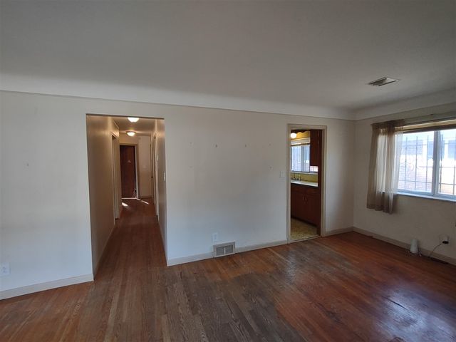 18525 Burt Road, Detroit, MI 48219