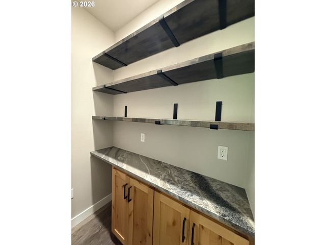 147 Deer Song Ct, Canyonville, OR 97417