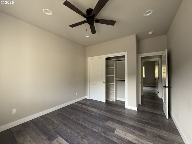 147 Deer Song Ct, Canyonville, OR 97417