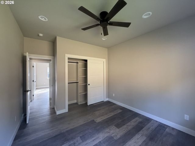 147 Deer Song Ct, Canyonville, OR 97417