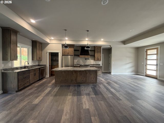 147 Deer Song Ct, Canyonville, OR 97417