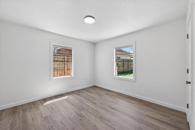 1114 Montrose Street, Port Neches, TX 77651