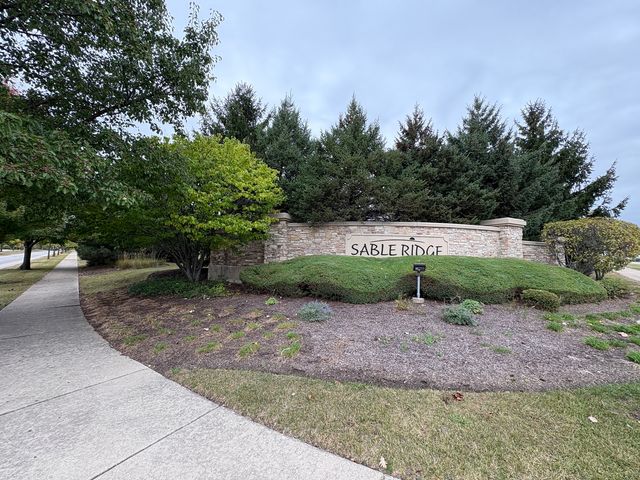 905 Bluebell Circle, Joliet, IL 60431
