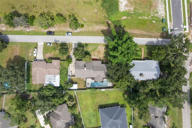 2002 FAIRWAY DRIVE, Eustis, FL 32726