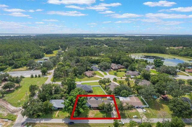 2002 FAIRWAY DRIVE, Eustis, FL 32726