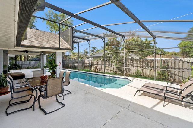 2002 FAIRWAY DRIVE, Eustis, FL 32726