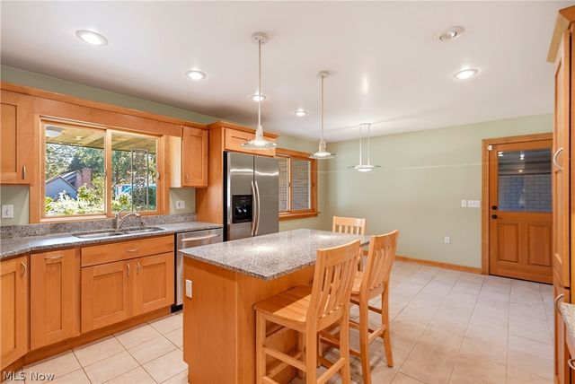3217 Fulton Drive NW, Canton, OH 44718