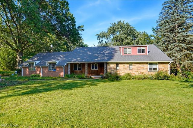 3217 Fulton Drive NW, Canton, OH 44718