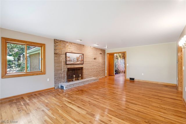 3217 Fulton Drive NW, Canton, OH 44718