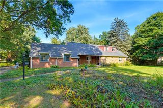 3217 Fulton Drive NW, Canton, OH 44718