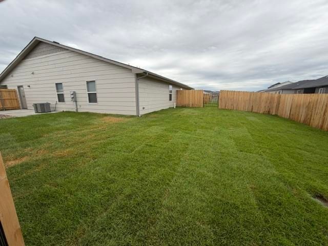 2857 S Cedar Crest Ct, Wichita, KS 67215