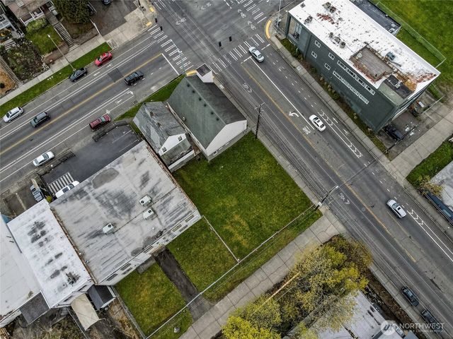 2505 Tacoma Avenue S, Tacoma, WA 98402