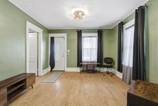 208 CENTER STREET, Neenah, WI 54956