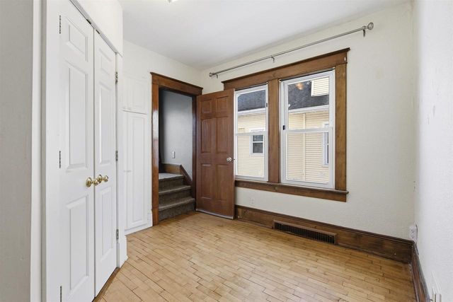 208 CENTER STREET, Neenah, WI 54956