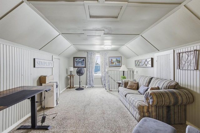 208 CENTER STREET, Neenah, WI 54956