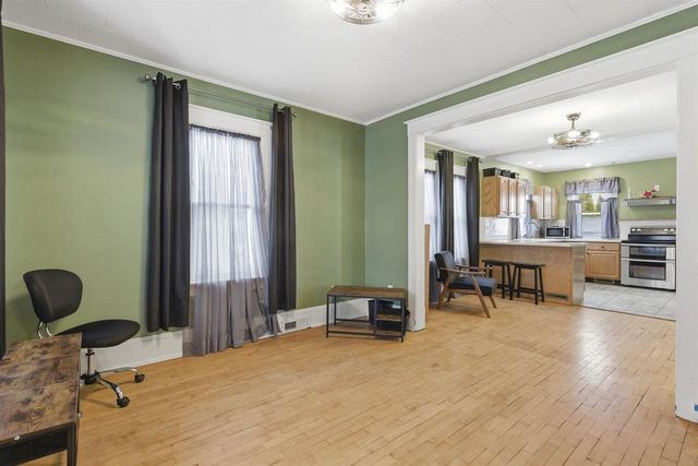 208 CENTER STREET, Neenah, WI 54956