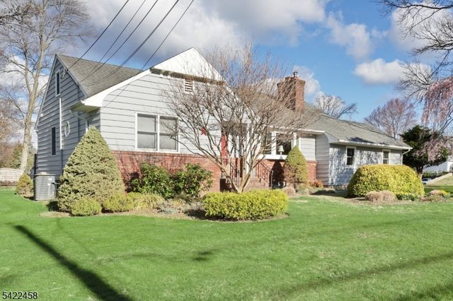 223 Linda Vista Ave, North Haledon Boro, NJ 07508