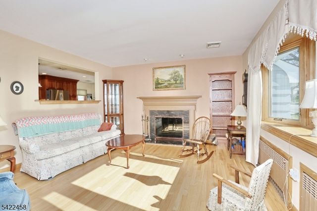 223 Linda Vista Ave, North Haledon Boro, NJ 07508