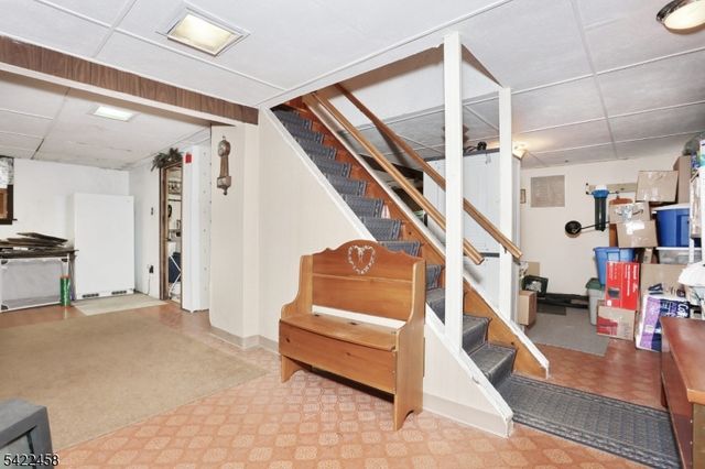 223 Linda Vista Ave, North Haledon Boro, NJ 07508