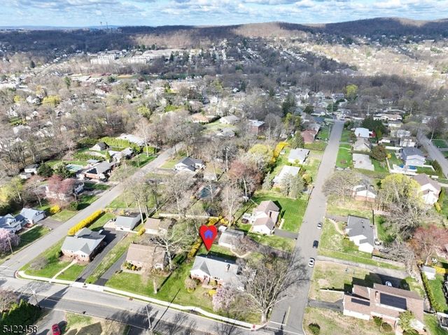 223 Linda Vista Ave, North Haledon Boro, NJ 07508