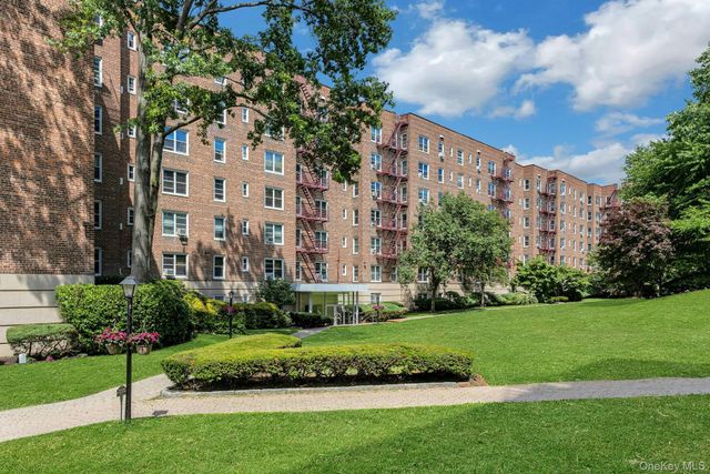 1300 Midland Avenue A30, Yonkers, NY 10704