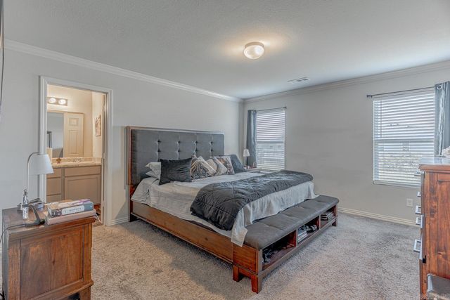 4913 Prospector Drive, Jonesboro, AR 72405