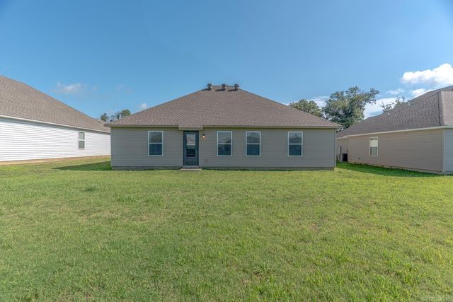 4913 Prospector Drive, Jonesboro, AR 72405