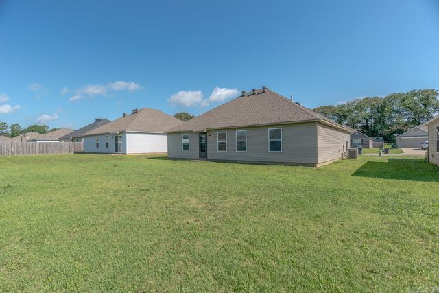 4913 Prospector Drive, Jonesboro, AR 72405