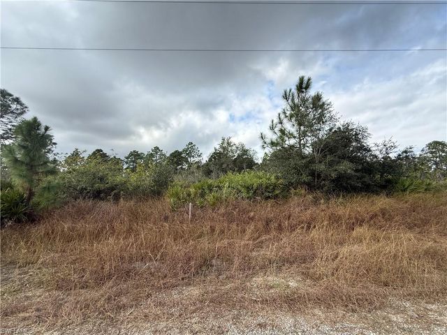 511 Louis AVE, Lehigh Acres, FL 33972