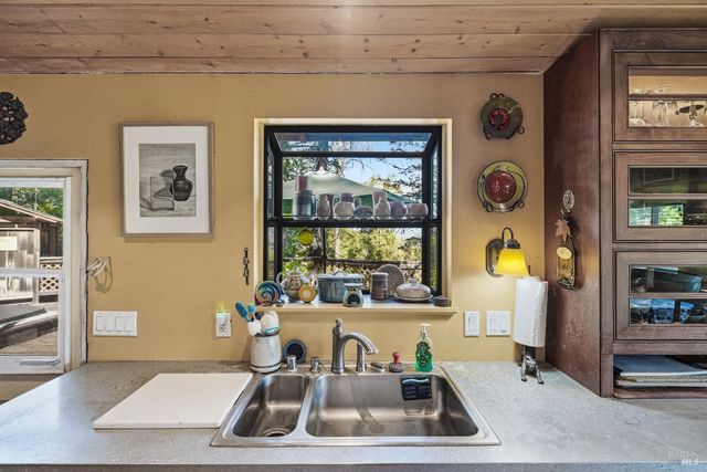 15306 Western Mine Rd, Middletown, CA 95461