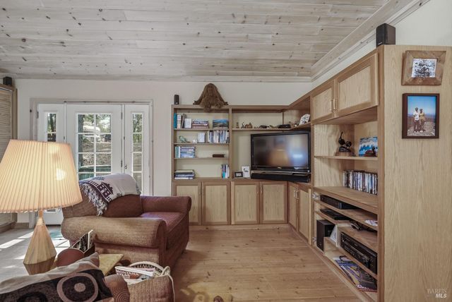 15306 Western Mine Rd, Middletown, CA 95461