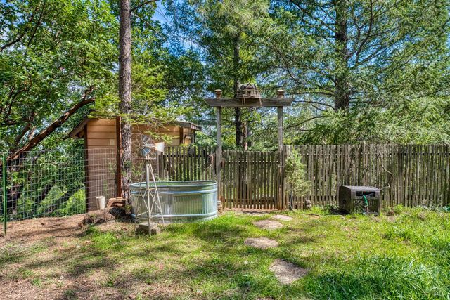 15306 Western Mine Rd, Middletown, CA 95461