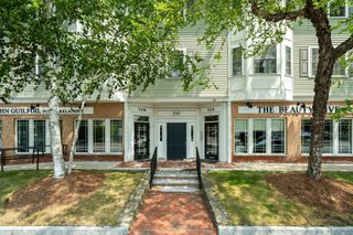 717 Washington St F, Canton, MA 02021