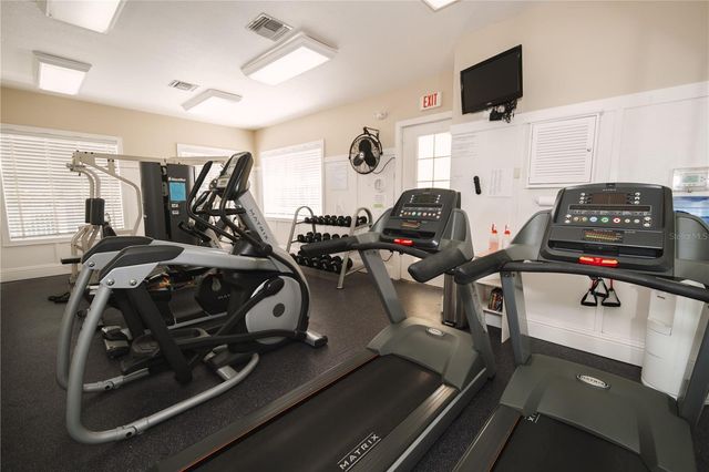 5546 WHITEHEAD STREET, Bradenton, FL 34203