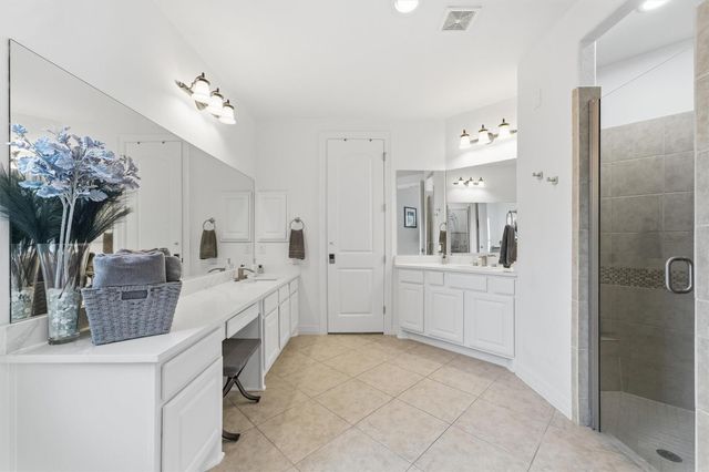 30 Spring Basket Trail, Spring, TX 77389