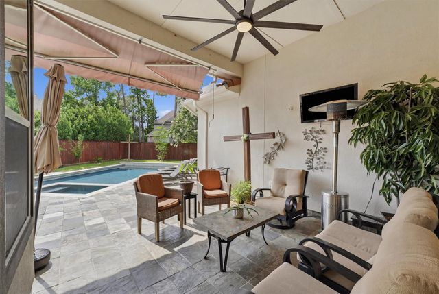 30 Spring Basket Trail, Spring, TX 77389