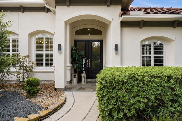 30 Spring Basket Trail, Spring, TX 77389