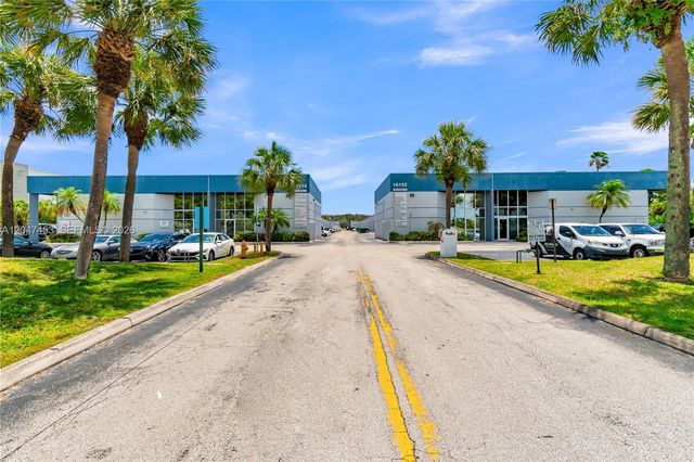 16155 SW 117th Ave B17, Miami, FL 33177