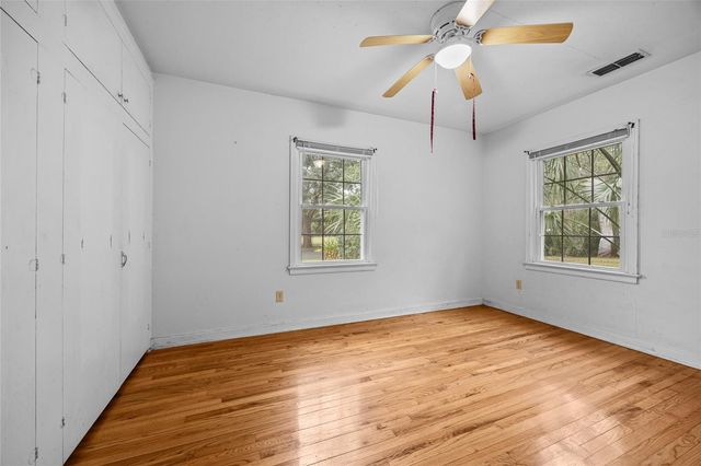 719 NW 25TH AVENUE, Gainesville, FL 32609