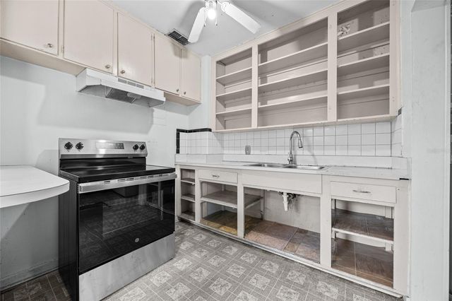 719 NW 25TH AVENUE, Gainesville, FL 32609