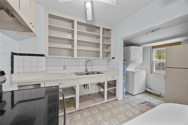 719 NW 25TH AVENUE, Gainesville, FL 32609