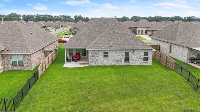 41241 Coastline Ave, Gonzales, LA 70737