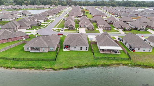 41241 Coastline Ave, Gonzales, LA 70737